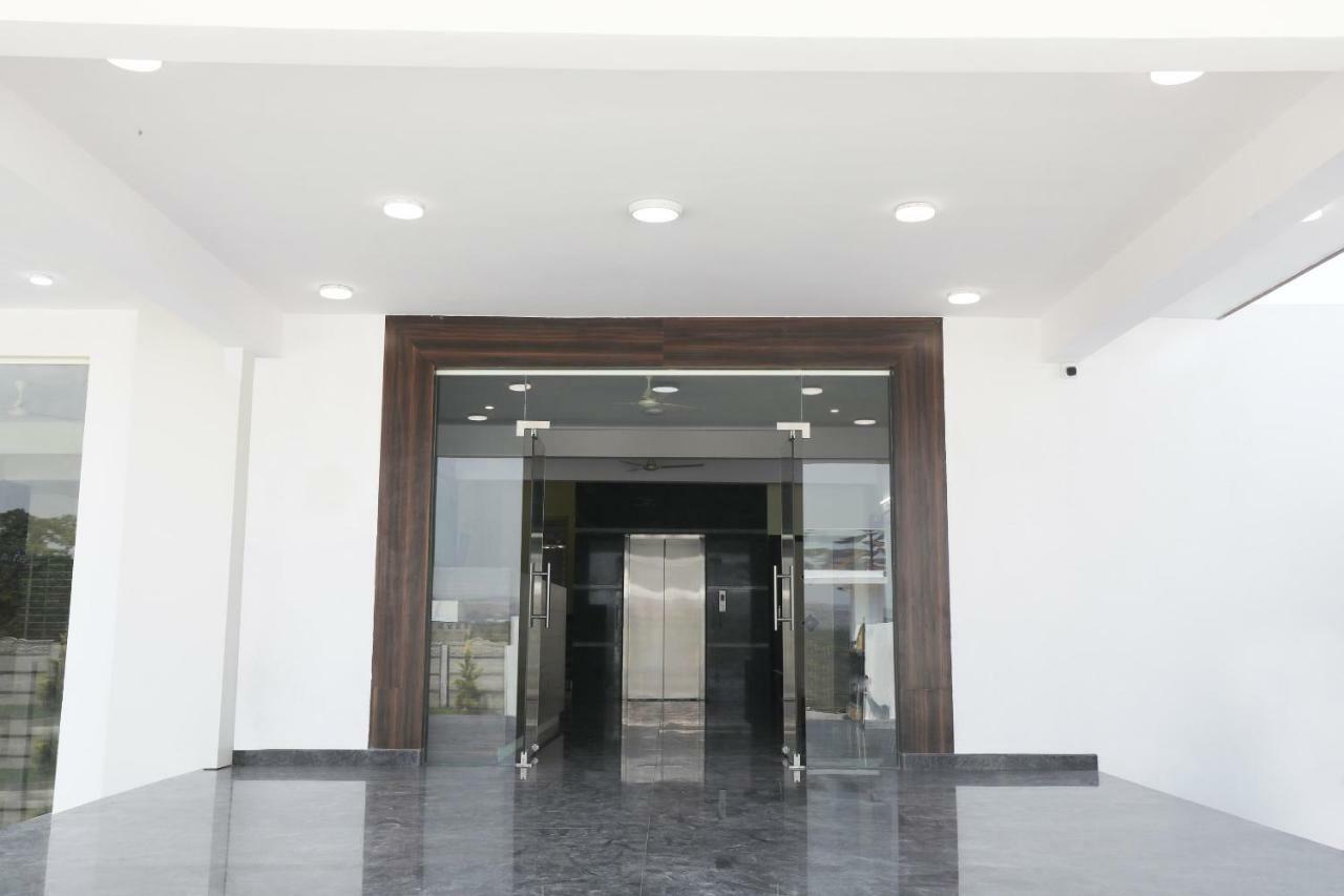 Oyo 33451 Ace Inn Bangalore Exterior foto